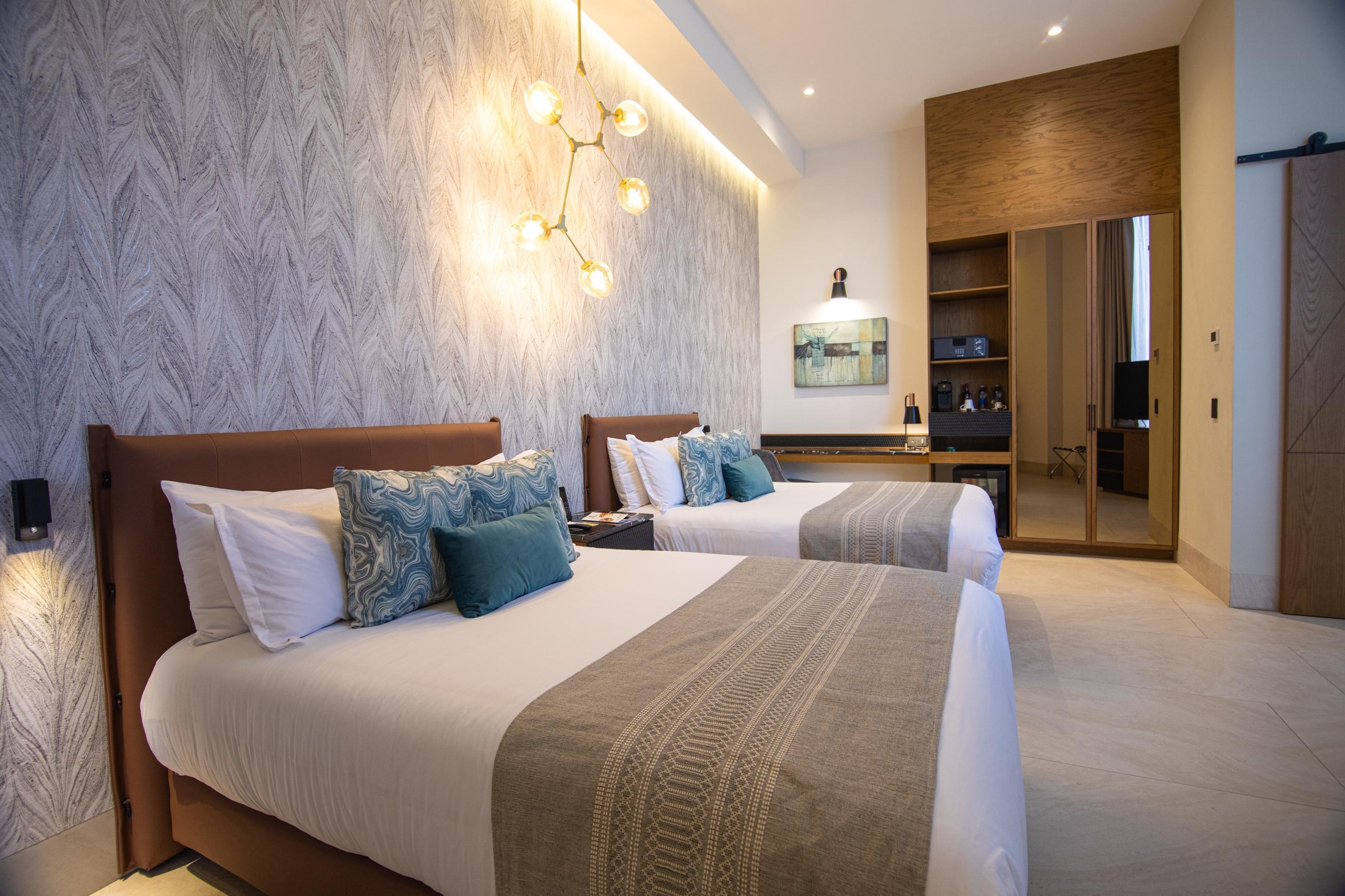 Becquer Hotel Guadalajara Bagian luar foto