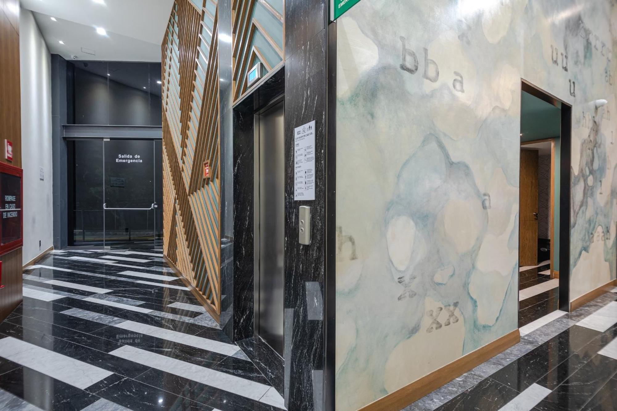 Becquer Hotel Guadalajara Bagian luar foto